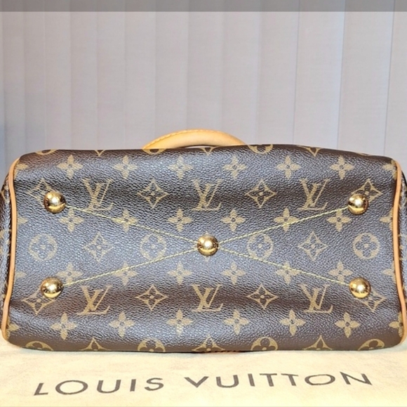Louis Vuitton Tivoli PM - Picture 4 of 16